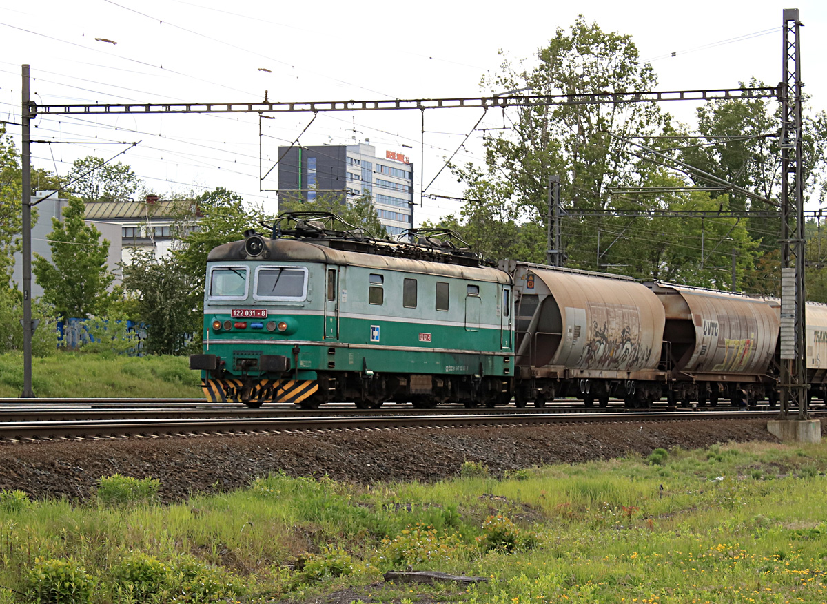 Uhelka 122.031 - foto 682